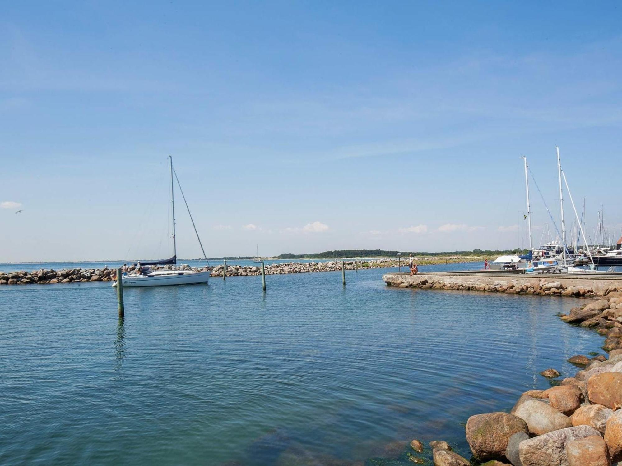 4 Person Holiday Home On A Holiday Park In Borre エクステリア 写真